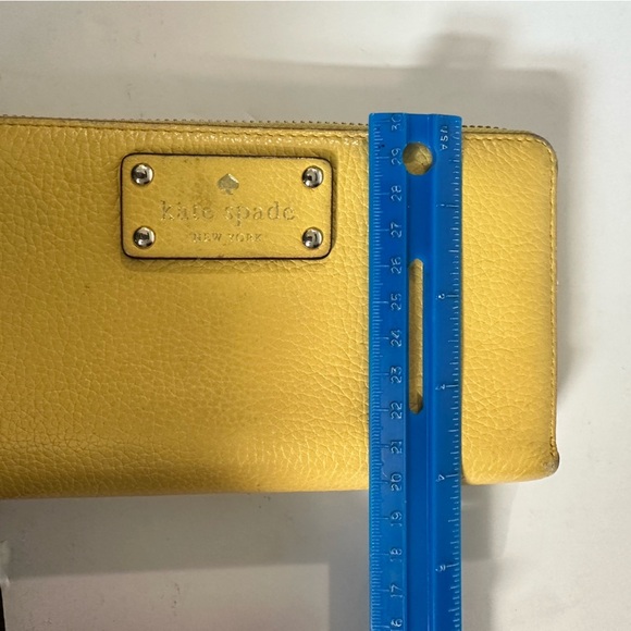 🍋 Kate Spade Wellesley Limoncello Leather Continental Wallet 🍋 - Picture 6 of 16